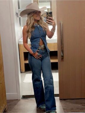 Meet your Posher, Kameron